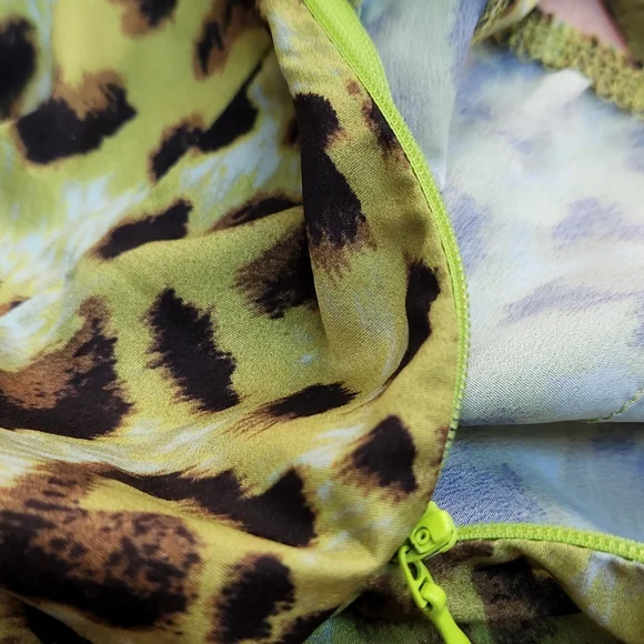 Pretty Little Thing Dress - Picture 10 of 10